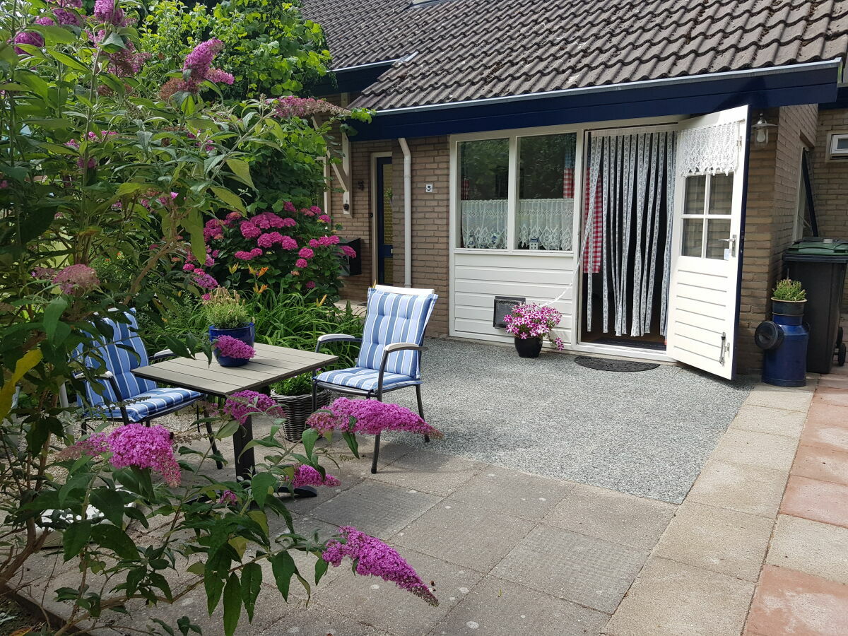 Holiday house Oostkapelle Outdoor Recording 1