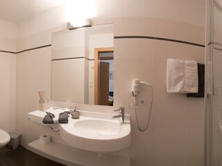 Apartment Kaltern Bathroom 11