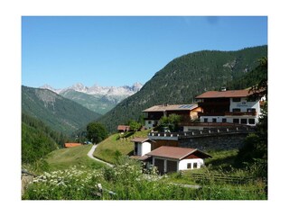 Gramais vom Dorfplatz aus