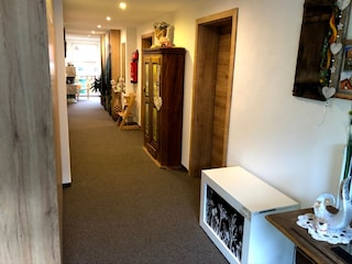 HausflurGa?stebereich1