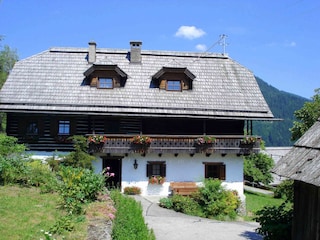 Gemütliches Terrassenplätzchen