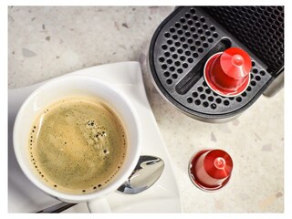 Nespresso Kaffeemaschine