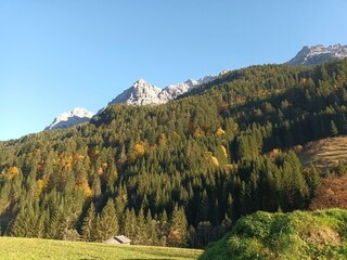 Bergpanorama gen Osten