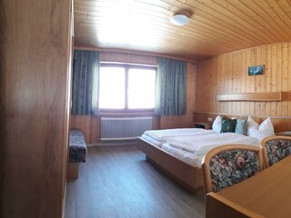 Doppel-/Mehrbettzimmer Wartherhorn