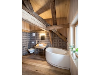 holzgauerhaus_real2_bad