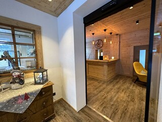 Eingang Rezeption Neu