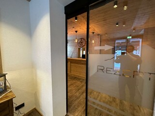 Eingang Rezeption Neu