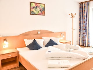 panorama_zimmer_2023_full-002