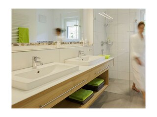 Walser Lodge Badezimmer zum Wohlfühlen