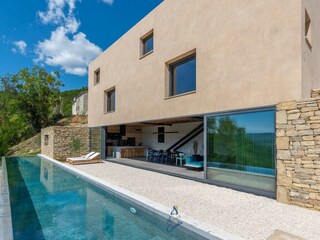 Villa Terra mit Pool