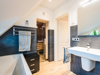 Badezimmer OG