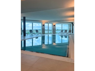 Freizeitbereich mit Pool, 2 Saunen und Ruheraum