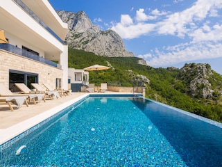 Villa Baška Voda Außenaufnahme 5