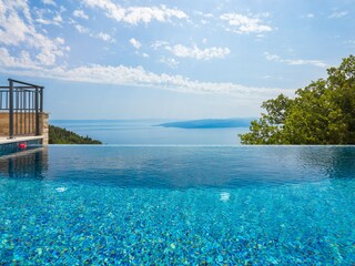 Villa Baška Voda Außenaufnahme 2