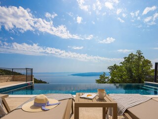 Villa Baška Voda Außenaufnahme 13