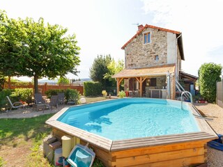 Holiday house La Pacaudière Outdoor Recording 1