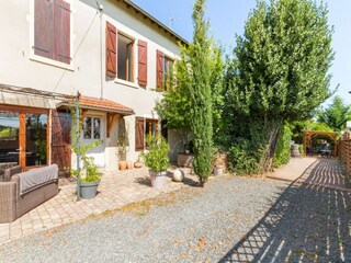 Holiday house La Pacaudière Outdoor Recording 3