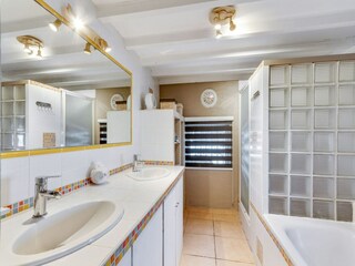 Maison de vacances La Pacaudière Équipement 25