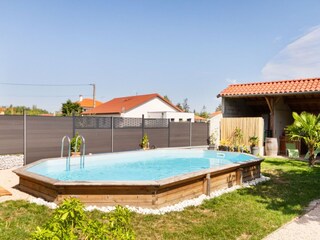 Casa per le vacanze La Pacaudière Registrazione all'aperto 3