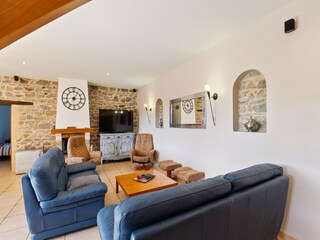 Holiday house La Pacaudière Features 18