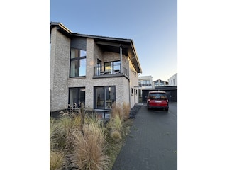 Außenansicht tagsüber