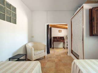 Villa Santa Maria del Camí Caratteristiche 42