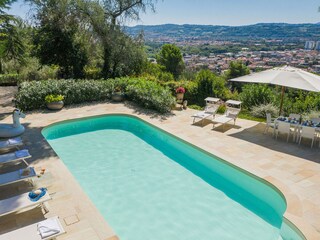Villa Pesaro Buitenaudio-opname 18