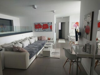 Holiday apartment Njivice Features 37