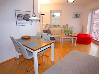 Apartment Orth Features 24