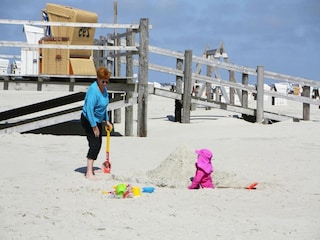 Apartment Garding Environment 17