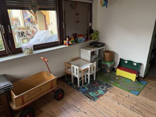 Laena - Kinderzimmer im EG