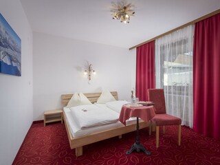 Spatzennest ohne Balkon