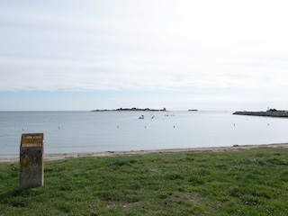 Apartment Saint-Vaast-la-Hougue Environment 32