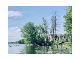 WEISSES HAUS PLAU