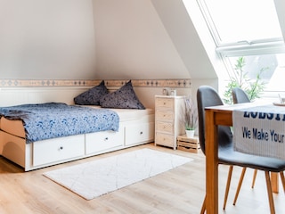 Schlafsofa im Wohnzimmer 2