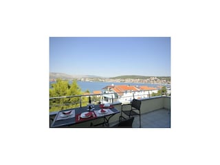Apartment Okrug Gornji Außenaufnahme 3
