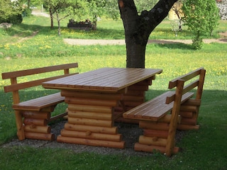 Bankerl vor unserem Biohof