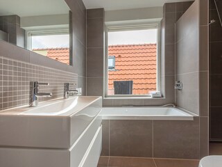 Holiday apartment Domburg Features 16