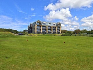 Ruimzicht, direct neben Golfplatz