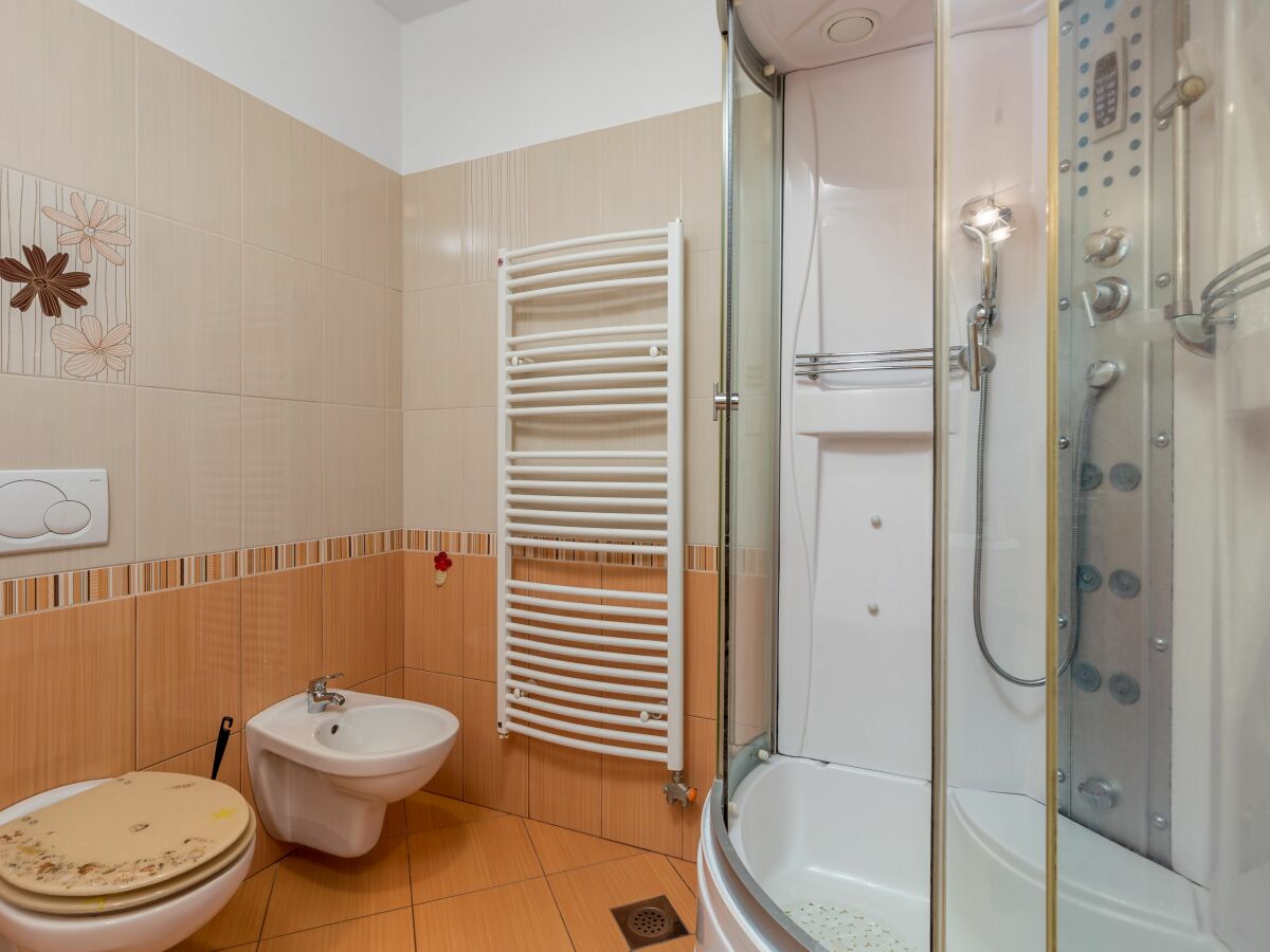 Badezimmer im 1. Stock des Hauses