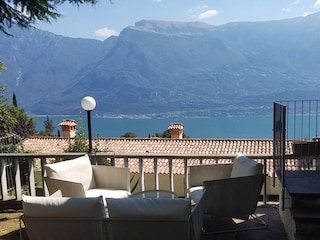Sitzplatz  auf der Küchenseite
