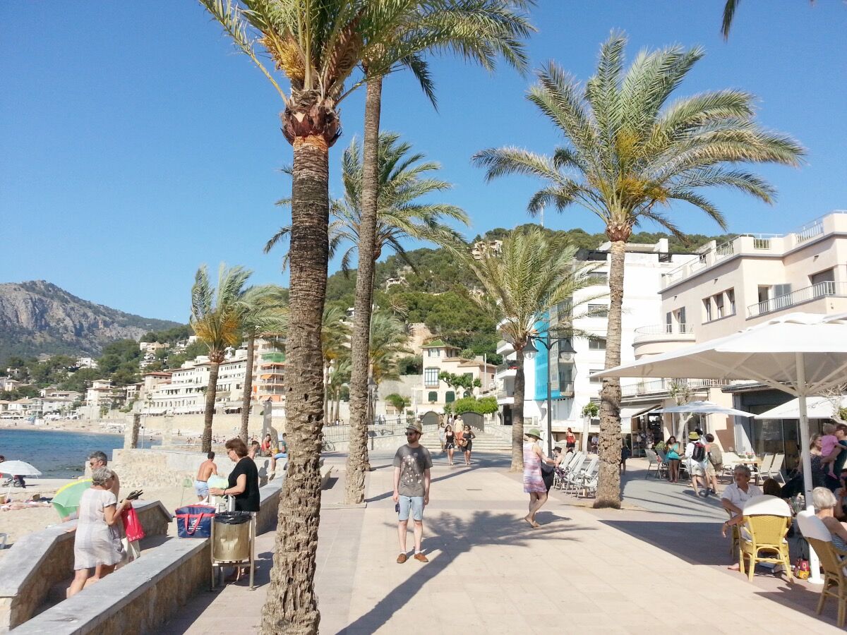 Promenade in Port Soller