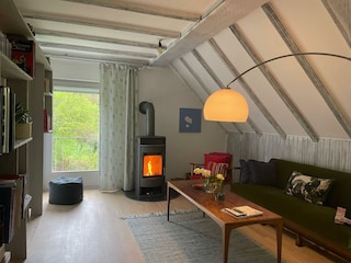 Wohnzimmer mit Kaminofen