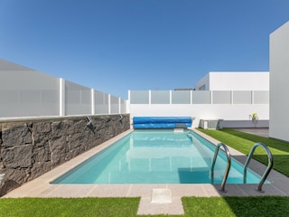Villa Playa Blanca Outdoor Recording 3