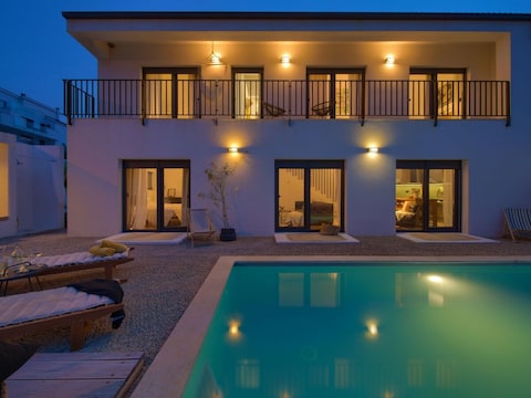 Villa Kucha 26b con piscina