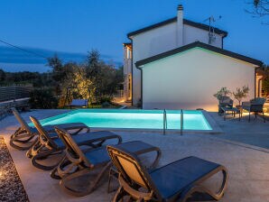 Villa Crystal con piscina