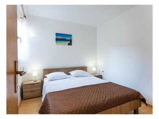 Schlafzimmer 2 mit Doppelbett