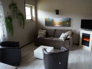 Appartement A; Wohnzimmer & Kuche