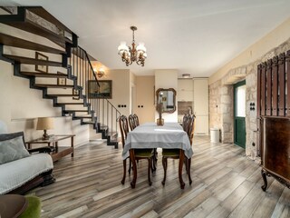 Villa Otok Caratteristiche 22