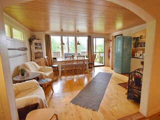 Esszimmer mit Seeblick